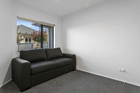 Photo of property in 94 Harvey Street, Waipahihi, Taupo, 3330