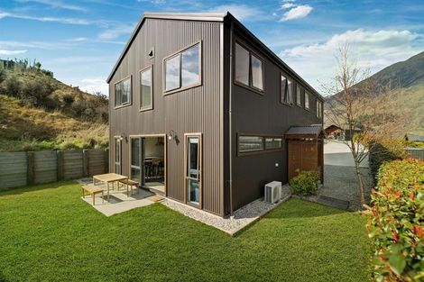 Photo of property in 11 Toni's Terrace, Lower Shotover, Queenstown, 9304