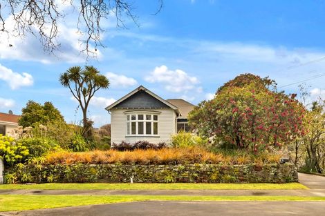 Photo of property in 15 Cholmondeley Avenue, Opawa, Christchurch, 8023