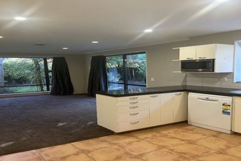Photo of property in 34 Regency Crescent, Redwood, Christchurch, 8051
