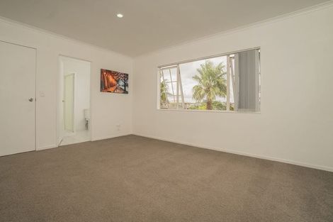 Photo of property in 12 Parkstone Place, Favona, Auckland, 2024