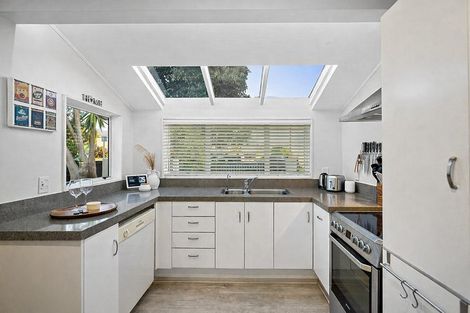 Photo of property in 2/23 Lomond Street, Takapuna, Auckland, 0622