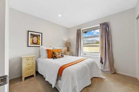 Photo of property in 9 Tawa Place, Parklands, Christchurch, 8083