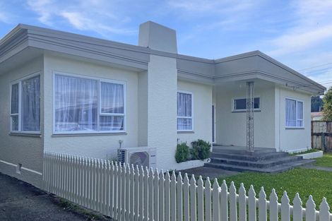 Photo of property in 39 Ward Street, Trentham, Upper Hutt, 5018