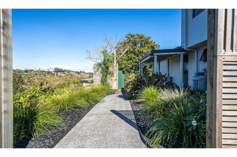 Photo of property in 37 Rarere Terrace, Kerikeri, 0230