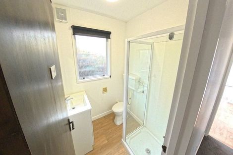 Photo of property in 11 Anaru Place, Awapuni, Palmerston North, 4412