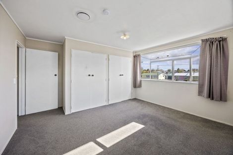 Photo of property in 4 Guernsey Place, Fitzherbert, Palmerston North, 4410