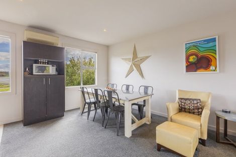 Photo of property in The Terraces, 3/9 Humber Street, Pandora, Napier, 4110
