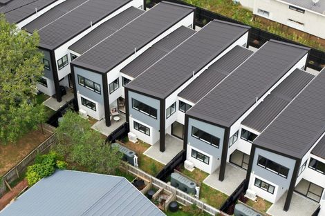 Photo of property in 2/7 Tapu Road, Huapai, Kumeu, 0810
