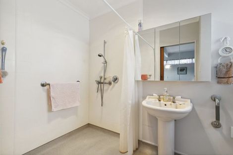 Photo of property in 8 Halswater Drive, Churton Park, Wellington, 6037