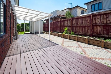 Photo of property in 35 Kestev Drive, Flat Bush, Auckland, 2016