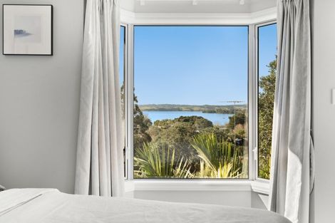 Photo of property in 7 Fenton Terrace, Cockle Bay, Auckland, 2014