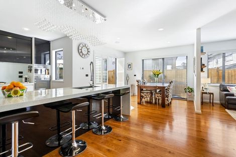 Photo of property in 40 Bounty Road, Long Bay, Auckland, 0630