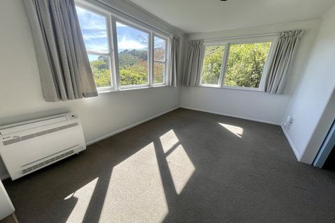 Photo of property in 55 Huntingdon Street, Northland, Wellington, 6012
