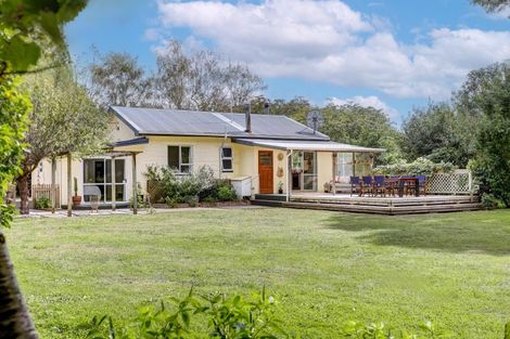 Photo of property in 408 Kaiwhaiki Road, Kaiwhaiki, Whanganui, 4575