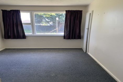 Photo of property in 22 Oriana Crescent, Hornby, Christchurch, 8042