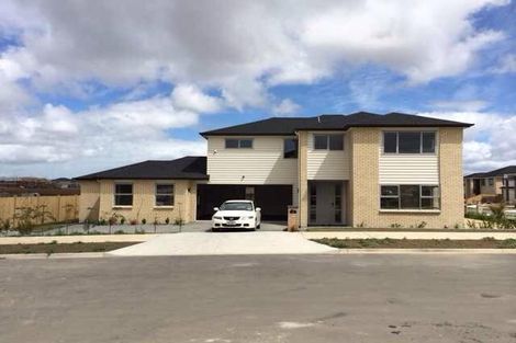 Photo of property in 49 Castlederg Drive, Flat Bush, Auckland, 2019