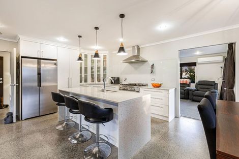 Photo of property in 38 Seamount Drive, Red Beach, 0932