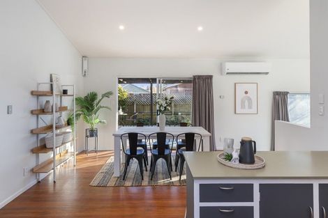 Photo of property in 24 Sandra Street, South New Brighton, Christchurch, 8062