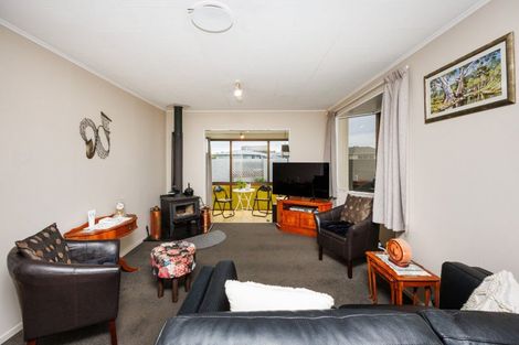 Photo of property in 15 Wild Street, Feilding, 4702
