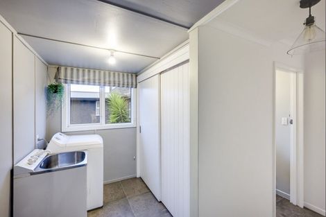 Photo of property in 51 Napier Road, Havelock North, 4130
