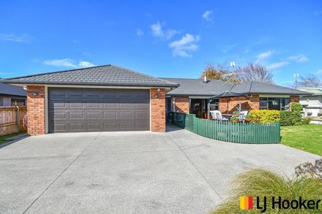 Photo of property in 43a Sandspit Road, Waiuku, 2123