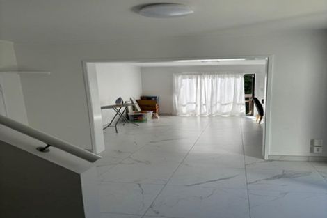 Photo of property in 42 Archers Road, Glenfield, Auckland, 0629