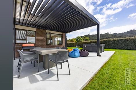 Photo of property in 30 Robert Might Road, Huapai, Kumeu, 0810