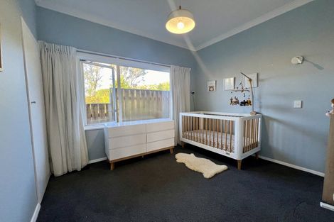 Photo of property in 11 Clifford Road, Johnsonville, Wellington, 6037