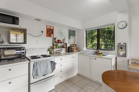 Photo of property in 63 Pemberton Avenue, Bayview, Auckland, 0629