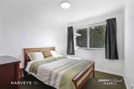 Photo of property in 11 Denyer Place, New Lynn, Auckland, 0600