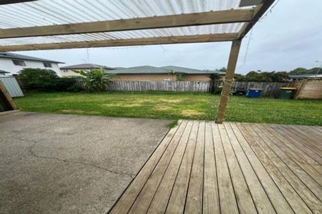 Photo of property in 9 Neesons Way, Glendene, Auckland, 0602