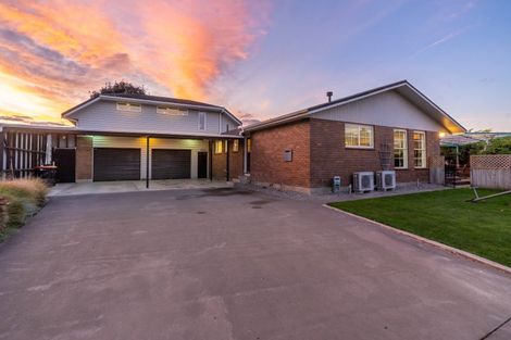 Photo of property in 22 Hamilton Avenue, Winton, 9720