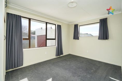 Photo of property in 216 Conyers Street, Strathern, Invercargill, 9812