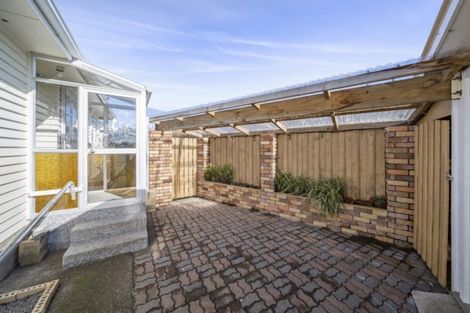 Photo of property in 44 Celia Street, Stratford, 4332