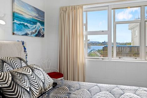 Photo of property in 2/110 Hamilton Street, Tauranga, 3110