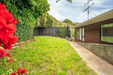 Photo of property in 12 Makatote Grove, Churton Park, Wellington, 6037