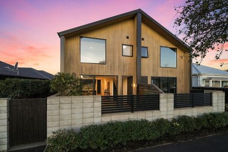 Photo of property in 18a Collins Street, Addington, Christchurch, 8024