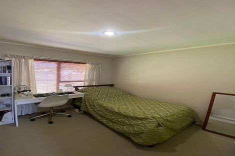 Photo of property in 37 Burswood Drive, Burswood, Auckland, 2013