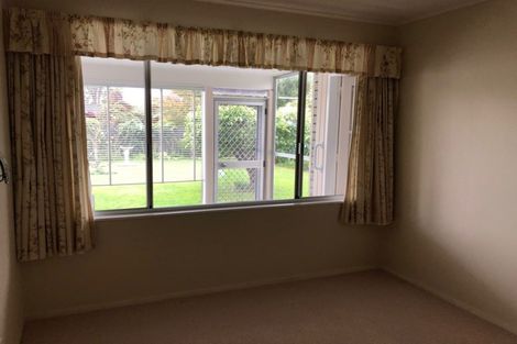 Photo of property in 31 Kapanui Road, Waikanae, 5036