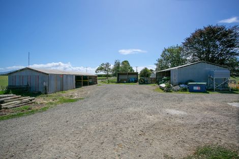 Photo of property in 32b Crispe Road, Clarks Beach, 2122