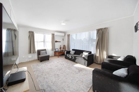 Photo of property in 24 Winsford Street, Manurewa, Auckland, 2102