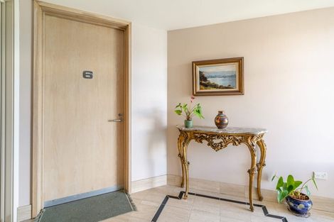 Photo of property in 6/308 Oriental Parade, Oriental Bay, Wellington, 6011