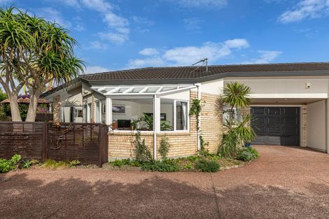 Photo of property in 7a Martin Jugum Lane, Ranui, Auckland, 0612