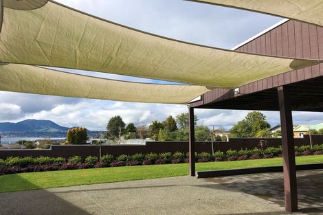 Photo of property in 11 Krissell Place, Acacia Bay, Taupo, 3330
