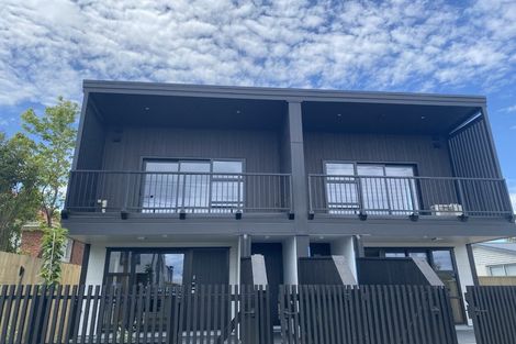 Photo of property in 3/43 Yeovil Road, Te Atatu Peninsula, Auckland, 0610