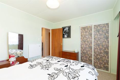 Photo of property in 80 Gray Avenue, Paraparaumu Beach, Paraparaumu, 5032