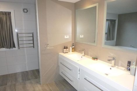 Photo of property in 66 Rama Crescent, Khandallah, Wellington, 6035