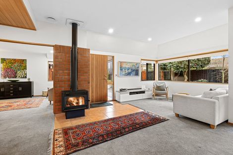 Photo of property in 2/6 Chepstow Avenue, Fendalton, Christchurch, 8052