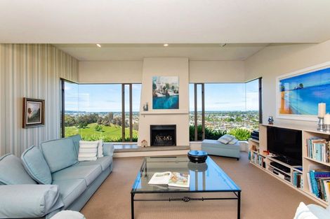 Photo of property in 47 Cumberland Rise, Taradale, Napier, 4112
